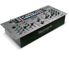 NUMARK AVM02